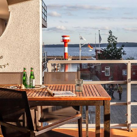 Apartmenthaus Hafenspitze Ap 5 - "Am Yachthafen 5" - Blickrichtung Offenes Meerstrandpromenade Eckernförde Kültér fotó